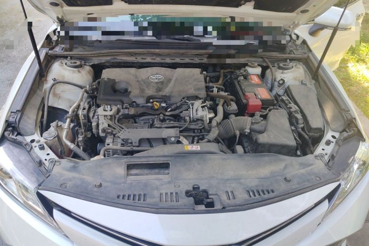 Used Toyota Camry 2019 2.5G Luxury Edition China VI Standard Engine Bay