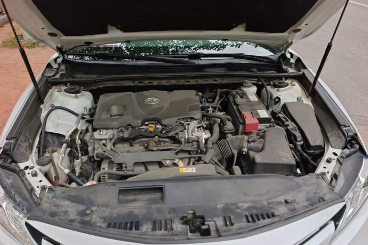 Used Toyota Camry 2019 2.5G Luxury Edition China VI Standard Engine Bay