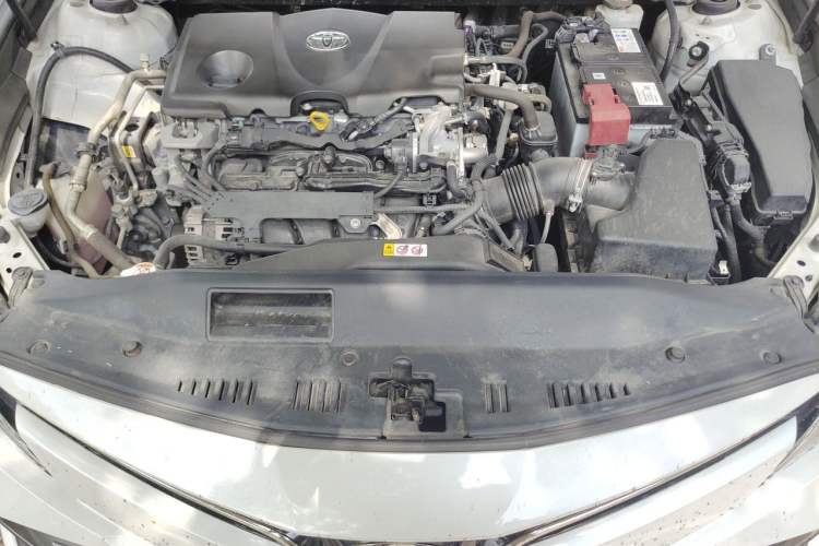 Used Toyota Camry 2019 2.5G Luxury Edition China V Standard Engine Bay