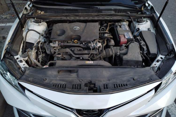 Used Toyota Camry 2019 2.0G Luxury Edition China VI Standard Engine Bay