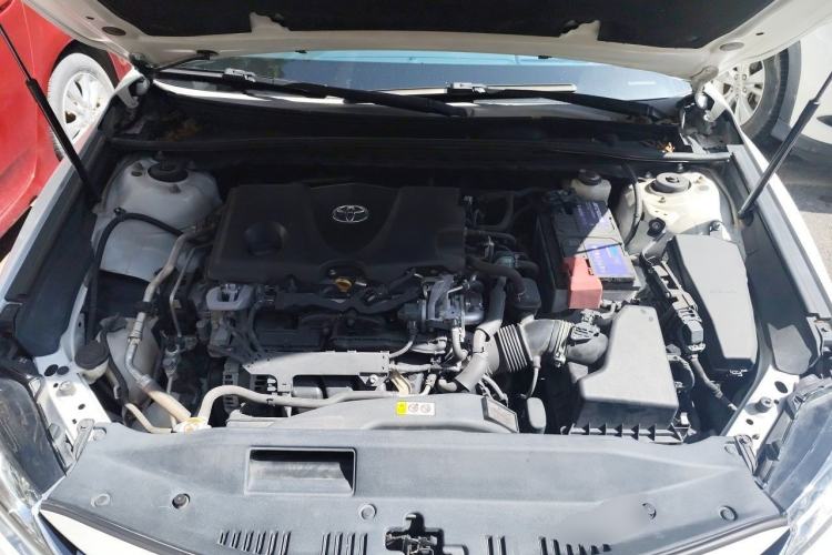 Used Toyota Camry 2019 2.5G Luxury Edition China VI Standard Engine Bay