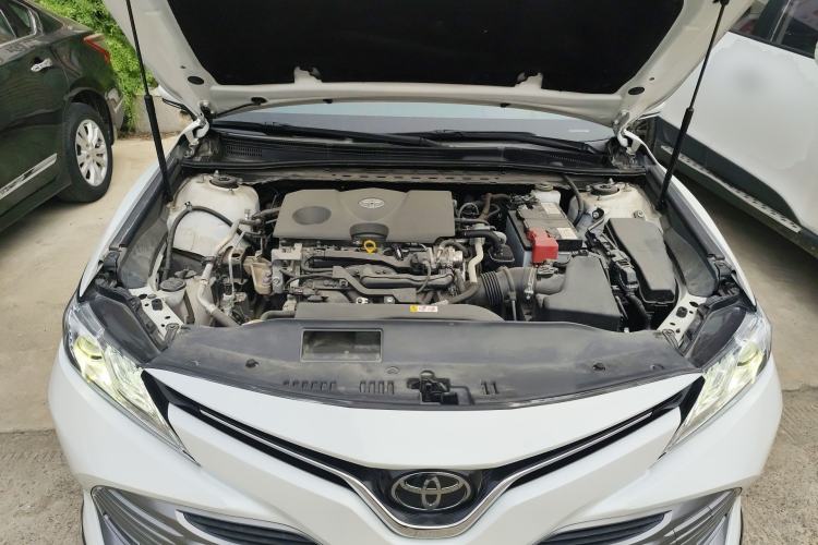 Used Toyota Camry 2019 Revised Version 2.0G Luxury Edition Engine Bay