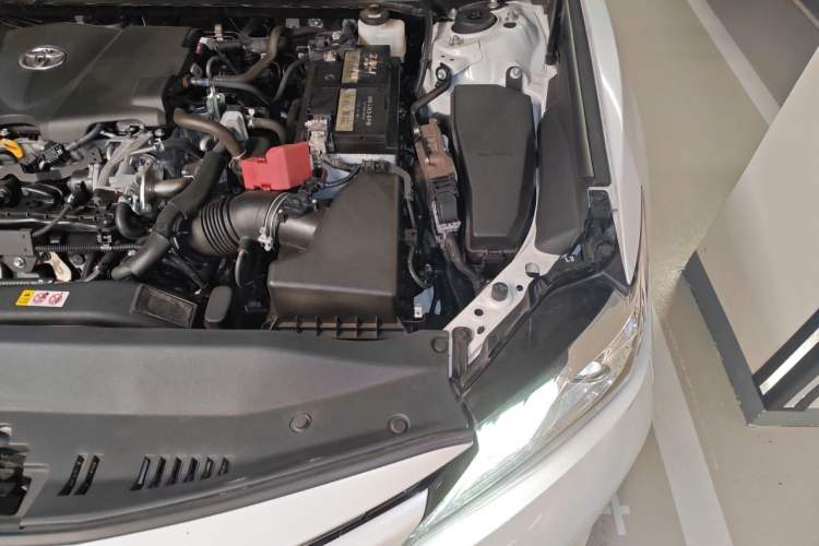 Used Toyota Camry 2019 2.5G Luxury Edition China VI Standard Engine Bay Left