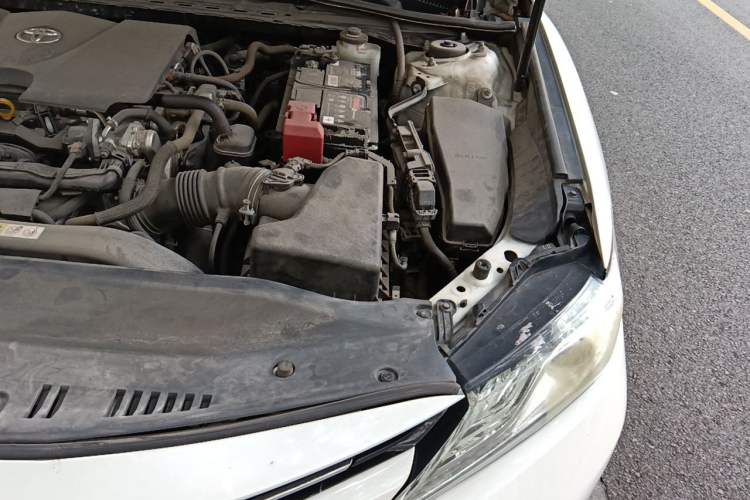 Used Toyota Camry 2019 2.0G Luxury Edition China VI Standard Engine Bay Left