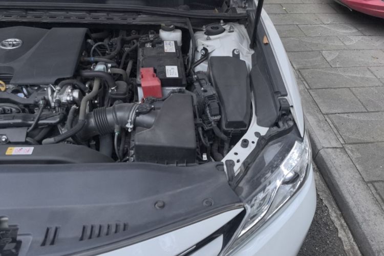 Used Toyota Camry 2019 Revised Version 2.0G Luxury Edition Engine Bay Left