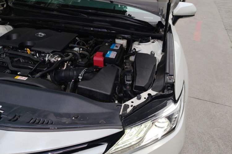 Used Toyota Camry 2019 2.0G Luxury Edition China VI Standard Engine Bay Left