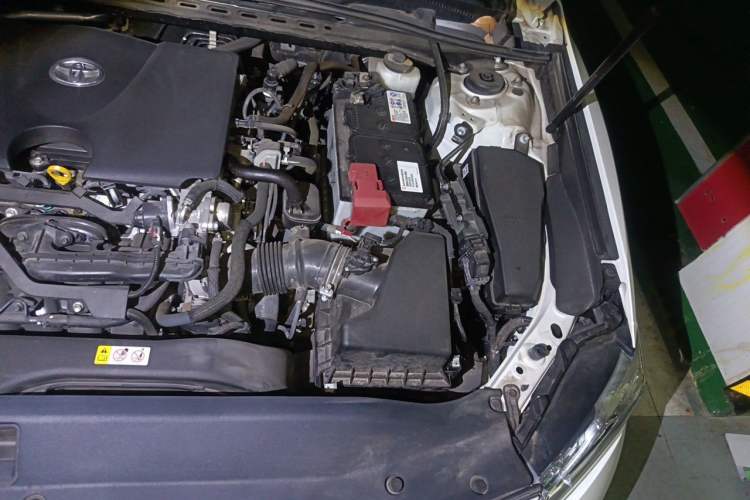 Used Toyota Camry 2019 2.0G Luxury Edition China VI Standard Engine Bay Left