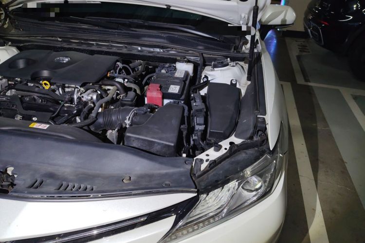 Used Toyota Camry 2019 Revised Version 2.0G Luxury Edition Engine Bay Left