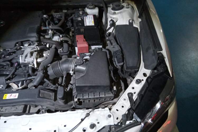 Used Toyota Camry 2019 Revised Version 2.5S Fēngshàng Edition Engine Bay Left