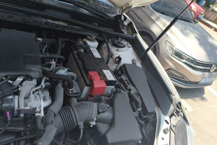 Used Toyota Camry 2019 2.5G Luxury Edition China V Standard Engine Bay Left