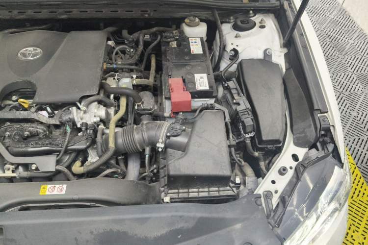 Used Toyota Camry 2019 Revised Version 2.0G Luxury Edition Engine Bay Left