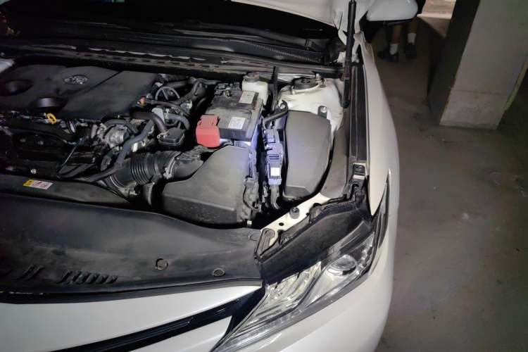 Used Toyota Camry 2019 Revised Version 2.0G Luxury Edition Engine Bay Left