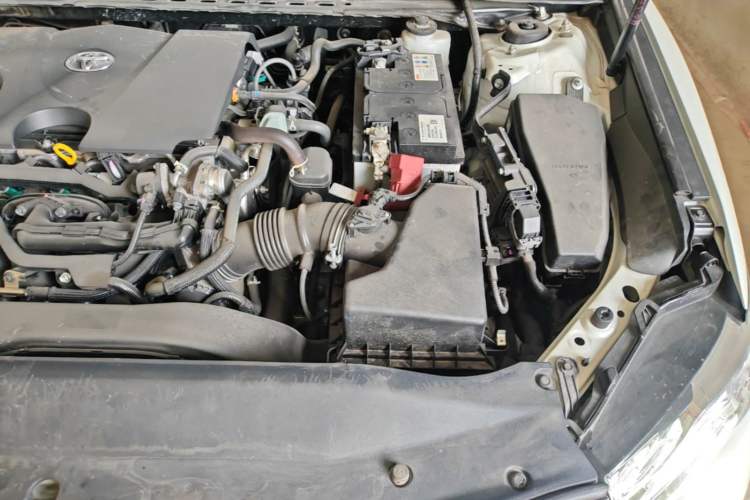 Used Toyota Camry 2019 Revised Version 2.0G Luxury Edition Engine Bay Left