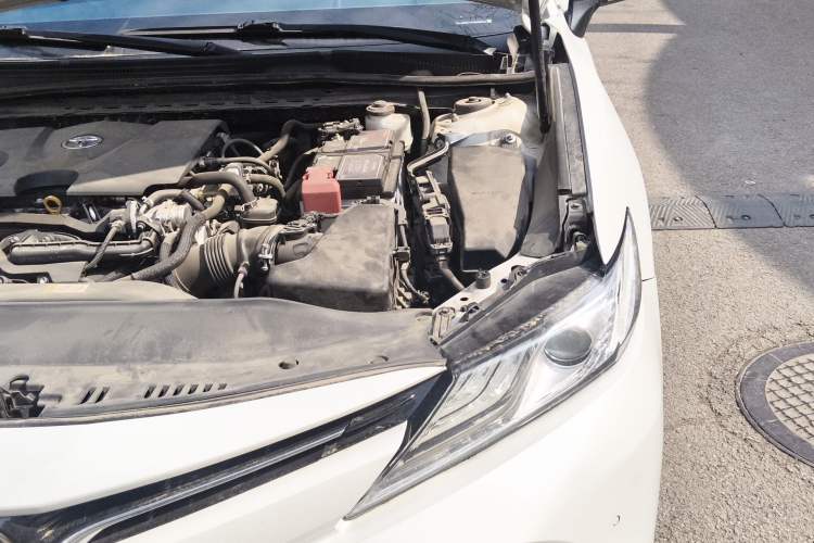 Used Toyota Camry 2019 2.0G Luxury Edition China VI Standard Engine Bay Left