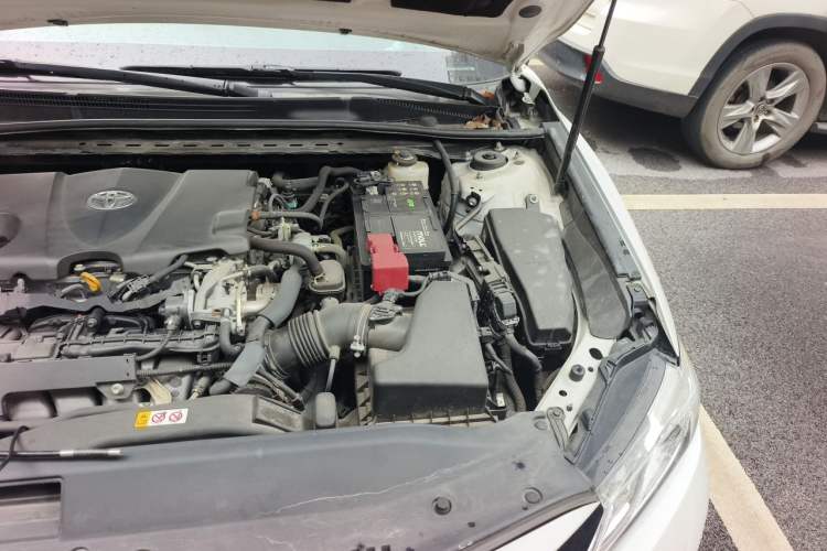 Used Toyota Camry 2019 2.5G Luxury Edition China VI Standard Engine Bay Left