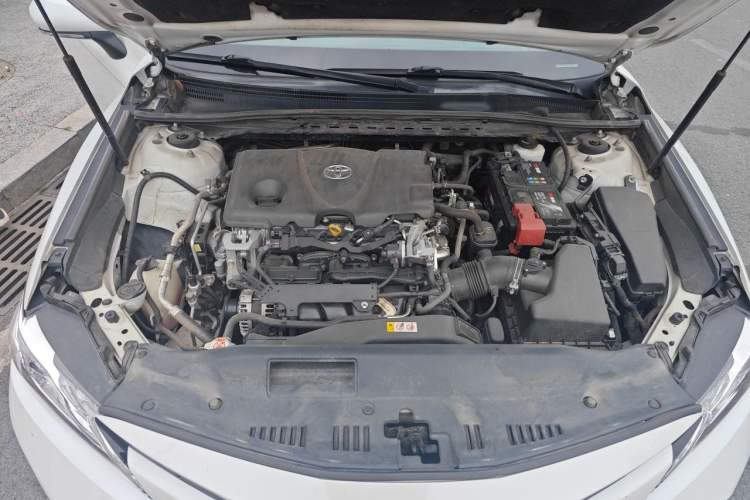 Used Toyota Camry 2019 2.5G Luxury Edition China VI Standard Engine Bay