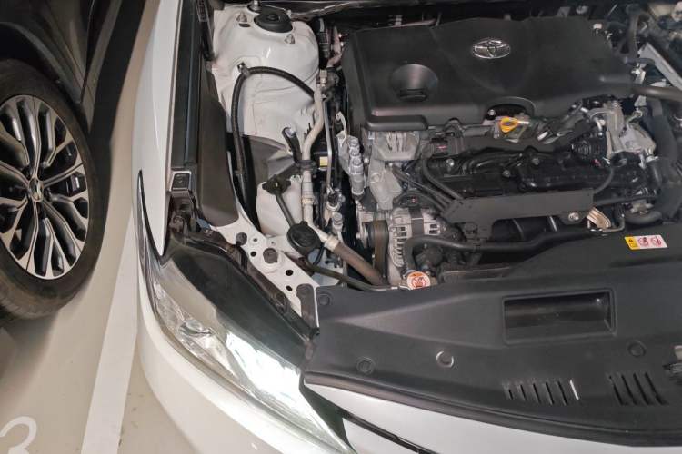 Used Toyota Camry 2019 2.5G Luxury Edition China VI Standard Engine Bay Right