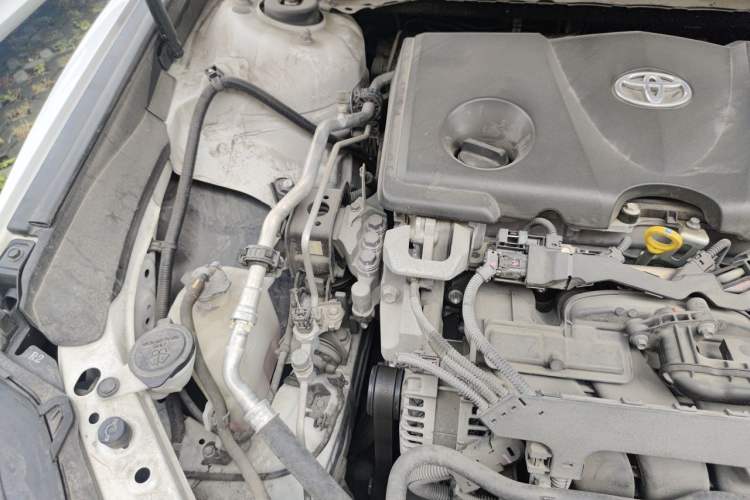 Used Toyota Camry 2019 2.5G Luxury Edition China V Standard Engine Bay Right