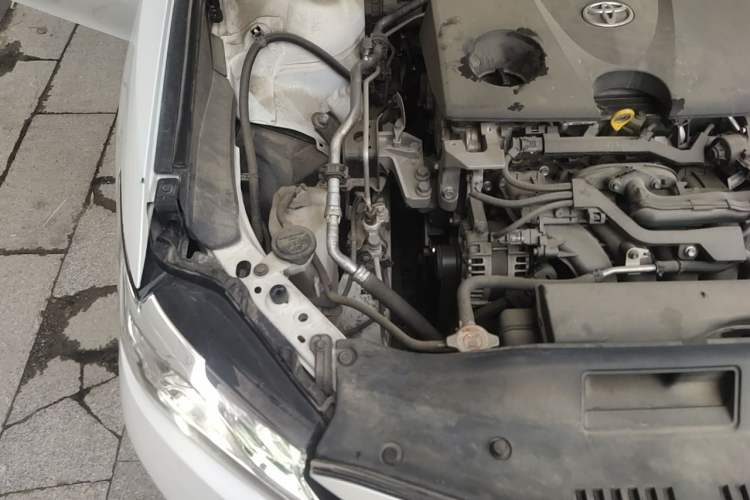 Used Toyota Camry 2019 2.0G Luxury Edition China VI Standard Engine Bay Right