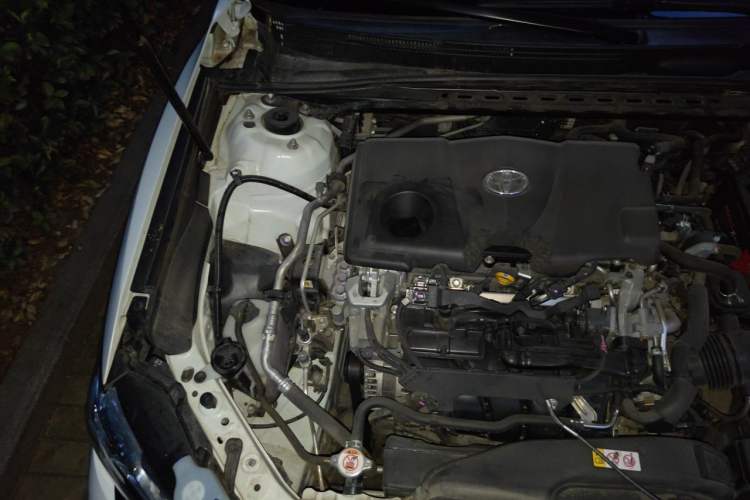 Used Toyota Camry 2019 2.5S FENGSHANG Version China VI Standard Engine Bay Right