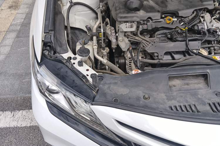 Used Toyota Camry 2019 2.5S FENGSHANG Version China V Standard Engine Bay Right