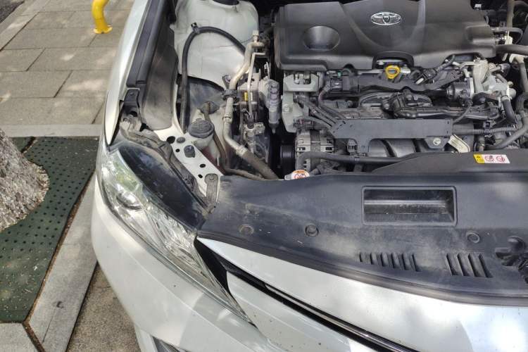 Used Toyota Camry 2019 2.5G Luxury Edition China V Standard Engine Bay Right