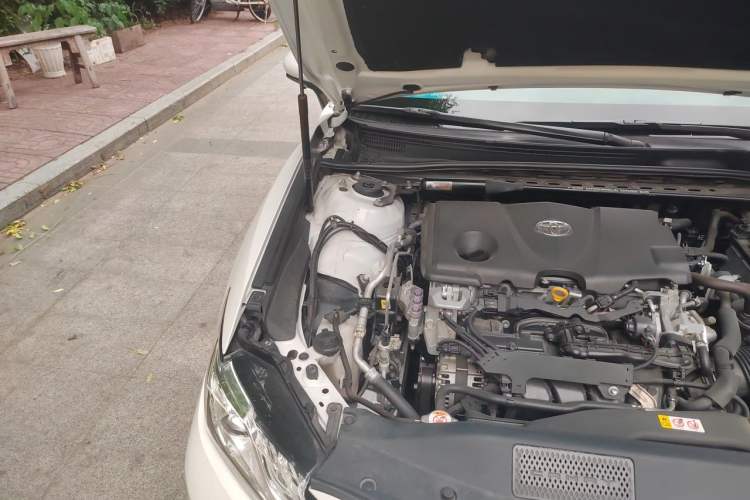 Used Toyota Camry 2019 2.5G Luxury Edition China VI Standard Engine Bay Right