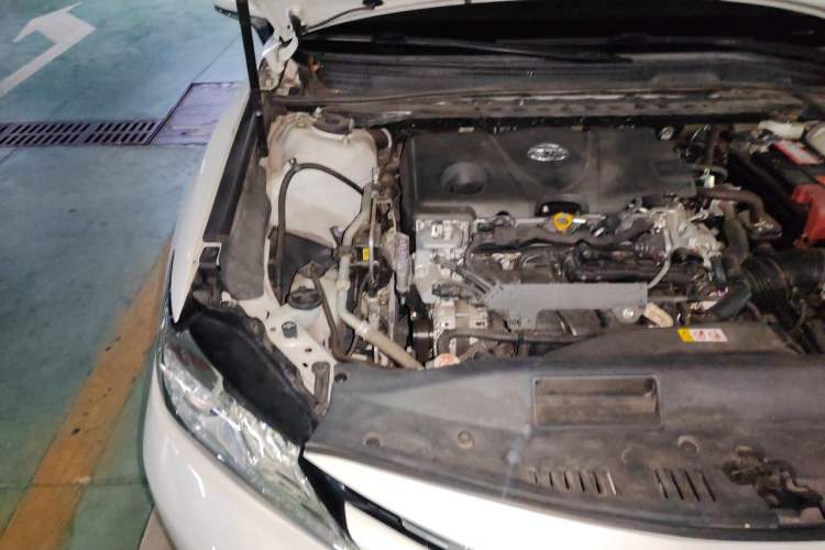 Used Toyota Camry 2019 2.5G Luxury Edition China VI Standard Engine Bay Right
