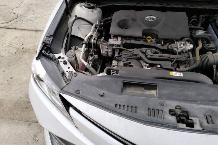 Used Toyota Camry 2019 Revised Version 2.0G Luxury Edition Engine Bay Right