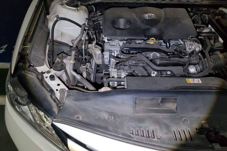 Used Toyota Camry 2019 Revised Version 2.0G Luxury Edition Engine Bay Right