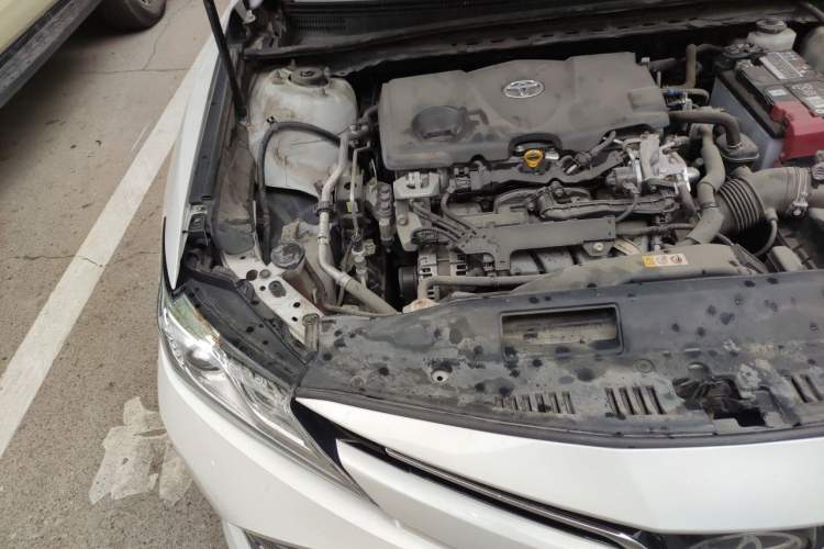 Used Toyota Camry 2019 2.5G Luxury Edition China V Standard Engine Bay Right