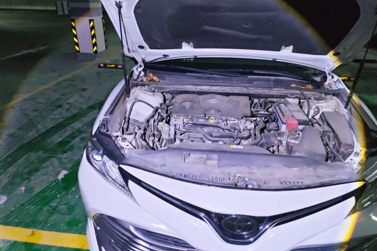 Used Toyota Camry 2019 Revised Version 2.0G Luxury Edition Engine Bay Right