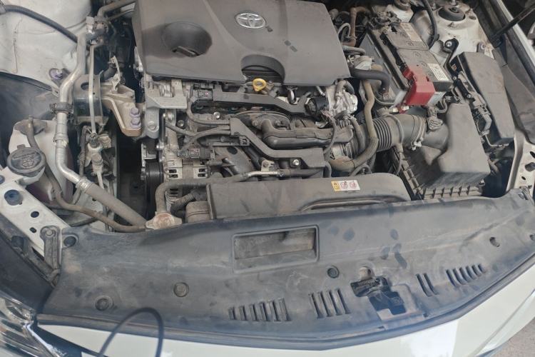Used Toyota Camry 2019 2.0G Luxury Edition China V Standard Engine Bay