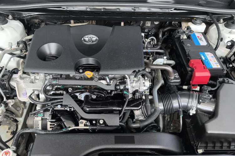 Used Toyota Camry 2019 Revised Version 2.0G Luxury Edition Engine Bay