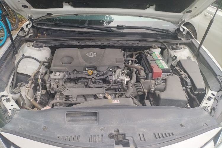 Used Toyota Camry 2019 2.5G Luxury Edition China VI Standard Engine Bay