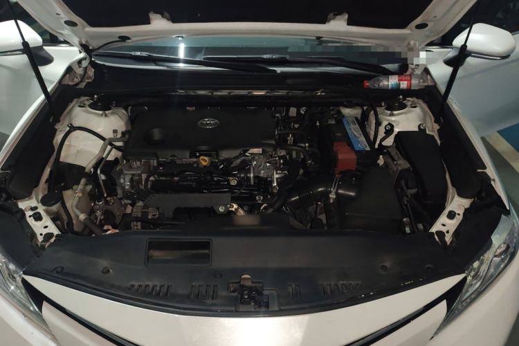 Used Toyota Camry 2019 2.5G Luxury Edition China VI Standard Engine Bay