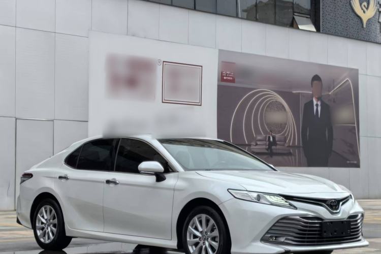 Used Toyota Camry 2019 2.0G Luxury Edition China VI Standard Exterior 1