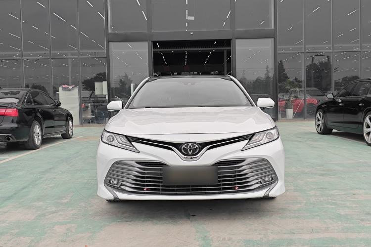 Used Toyota Camry 2019 Revised Version 2.5G Luxury Edition Exterior 1