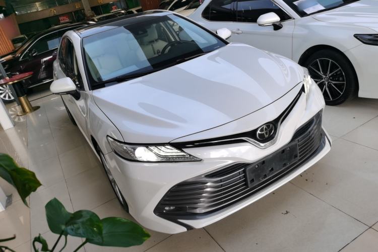 Used Toyota Camry 2019 2.5G Luxury Edition China VI Standard Exterior 1