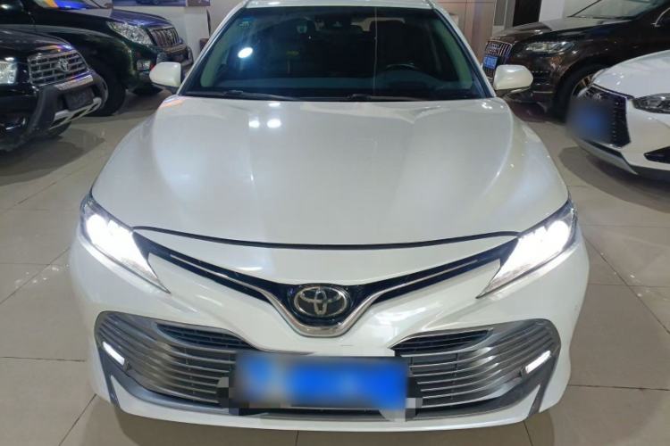 Used Toyota Camry 2019 2.0G Luxury Edition China VI Standard Exterior 1