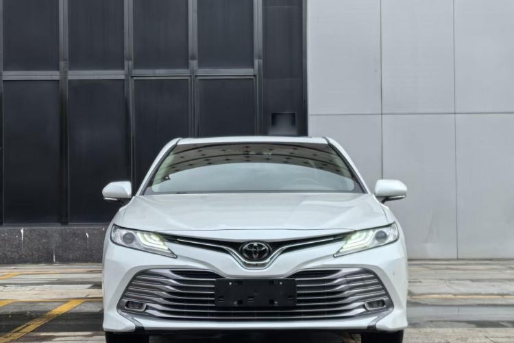 Used Toyota Camry 2019 2.0G Luxury Edition China VI Standard Exterior 10