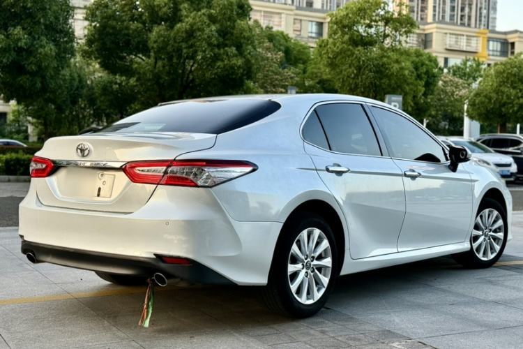 Used Toyota Camry 2019 2.0G Luxury Edition China VI Standard Exterior 10