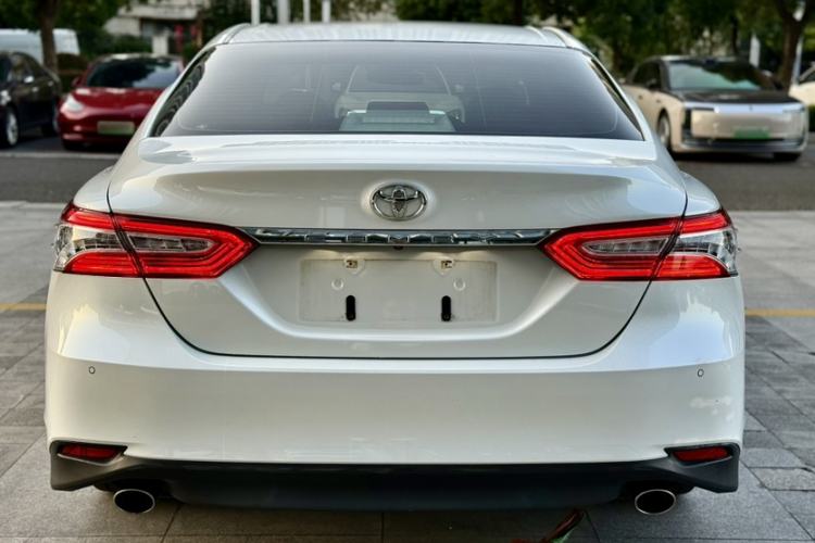 Used Toyota Camry 2019 2.0G Luxury Edition China VI Standard Exterior 12