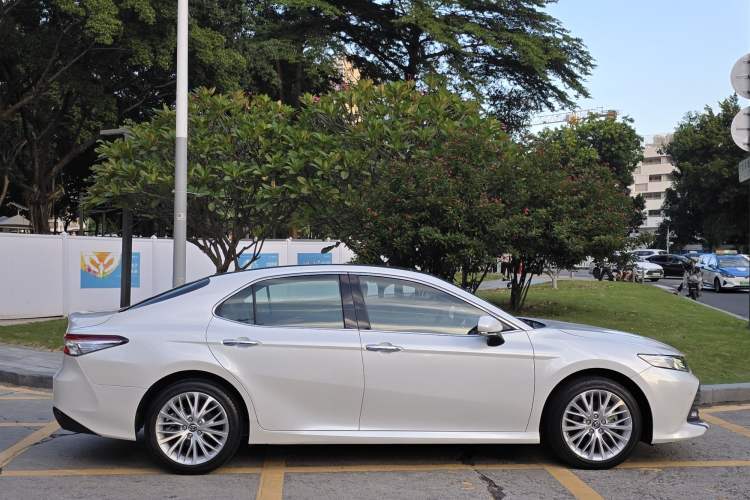 Used Toyota Camry 2019 Revised Version 2.5G Luxury Edition Exterior 2
