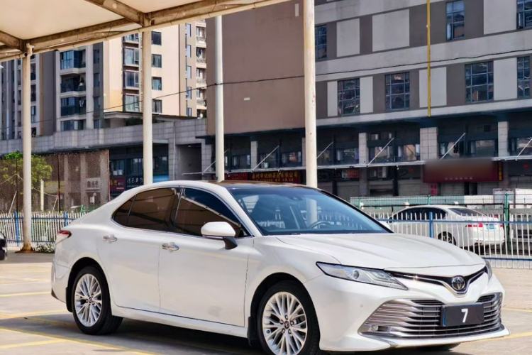 Used Toyota Camry 2019 2.5G Luxury Edition China VI Standard Exterior 2