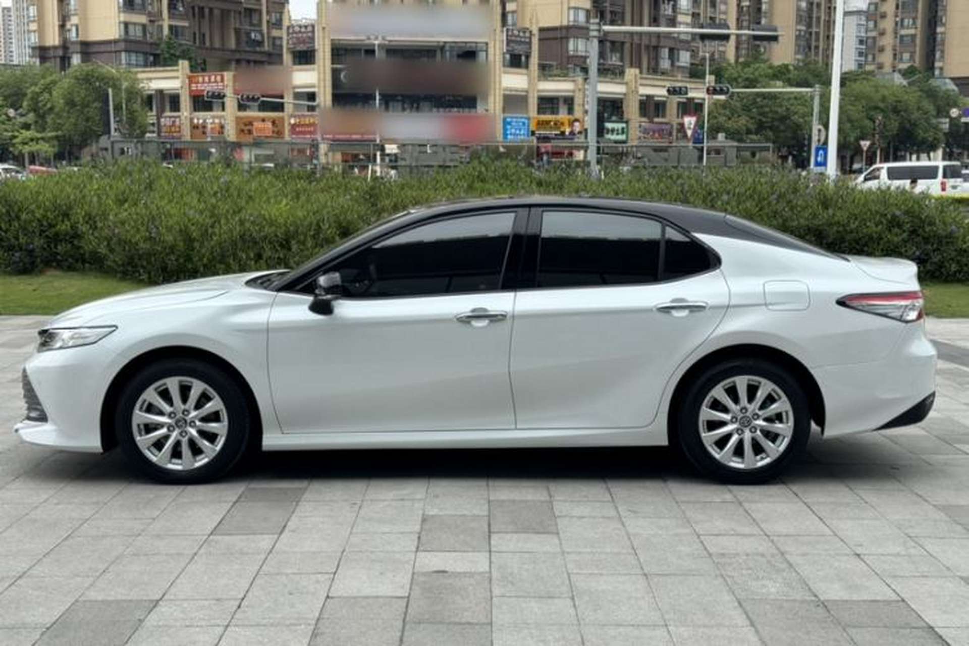 Used Toyota Camry 2019 Revised Version 2.0G Luxury Edition Exterior 2