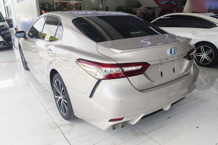 Used Toyota Camry 2019 Dual-Engine 2.5HS FENGSHANG Edition China VI Standard Exterior 2