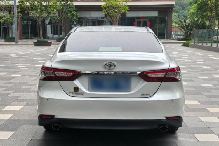 Used Toyota Camry 2019 Revised Version 2.0G Luxury Edition Exterior 2