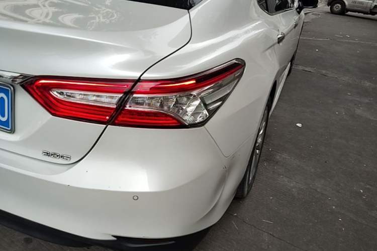 Used Toyota Camry 2019 2.0G Luxury Edition China VI Standard Exterior 3