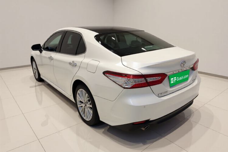 Used Toyota Camry 2019 2.5G Luxury Edition China VI Standard Exterior 3